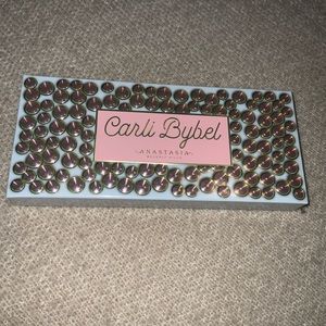 Anastasia Beverly Hills Carly Bybel palette